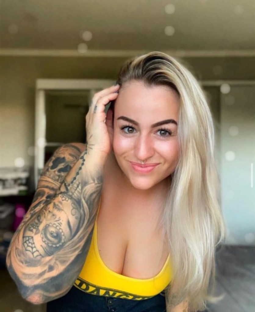 Profile picture 1